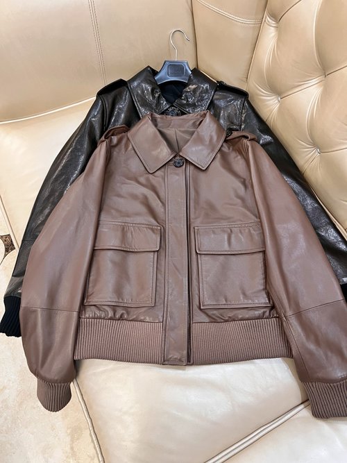 Versace Exclusive Premium Full Vegetable-Tanned Lambskin Jacket with Distinctive Design