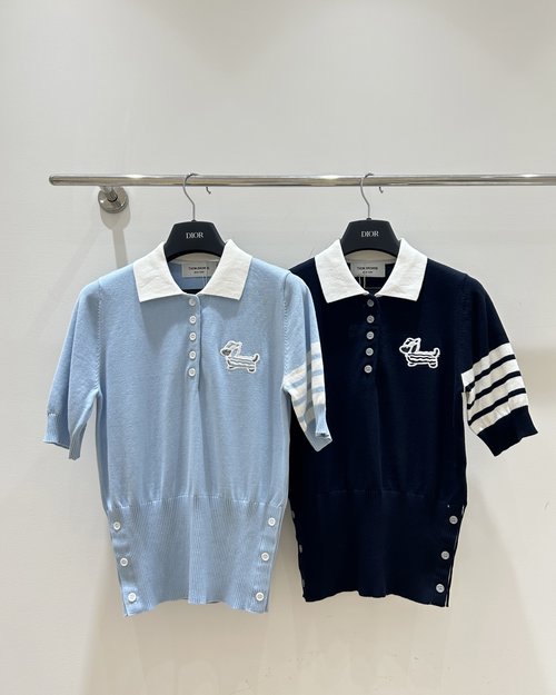 Thom Browne Color Block Collar with Dog Embroidery Knit Top, Soft and Comfortable