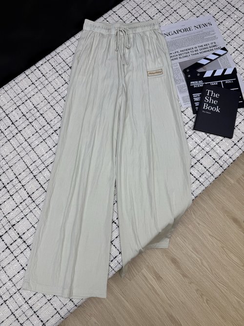 Miu Miu Comfortable Logo-Designed Casual Pants