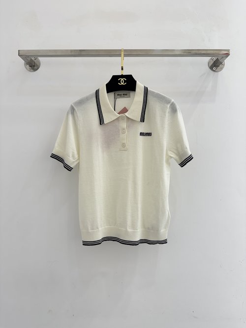 Miu Miu V - Neck Short - Sleeve Knit Top for Spring/Summer