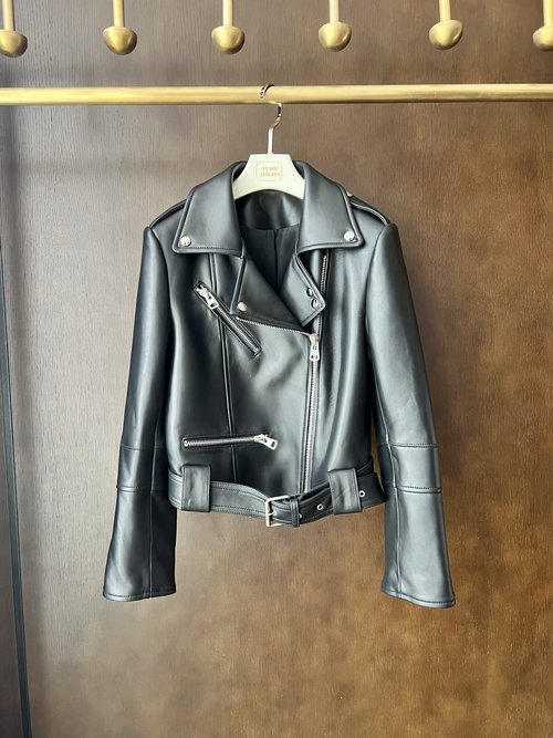 Alexander Wang High-Quality Leather Jacket with Distinct Texture and Impeccable Design