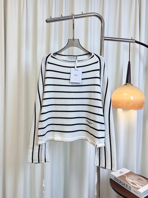 Dior Custom Knit Cashmere One-shoulder Top with Embroidered Logo, Sophisticated