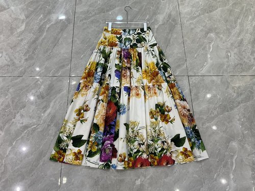 Dolce & Gabbana Assorted Flowers Cotton Print Full-Skirt