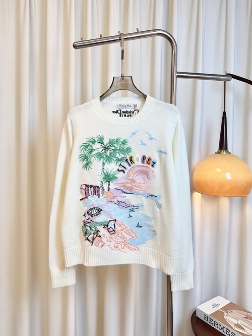 Dior Limited Edition Cashmere Top with Intricately Embroidered Heavy-Color Logo