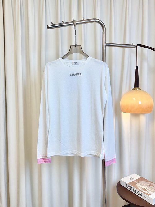 Chanel Customized Cotton Slub Long Sleeve T-shirt with Embroidered Logo