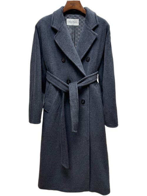 Max Mara Classic Garment with 10% Cashmere and 90% Wool, with Hangers and Bags