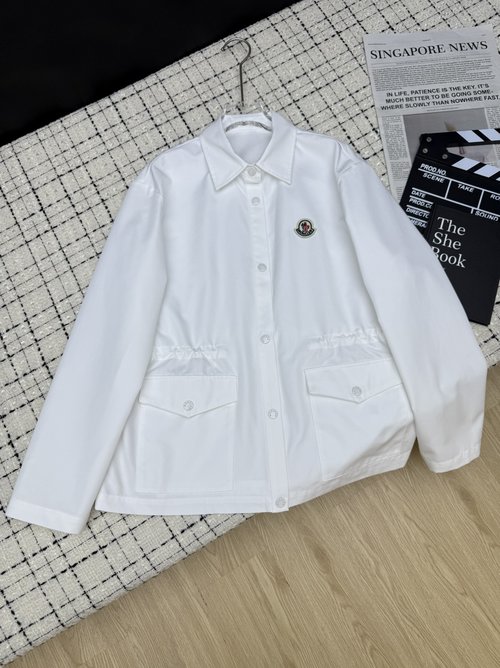 Moncler Reversible Collar String-Tied Outerwear, Timeless Comfort