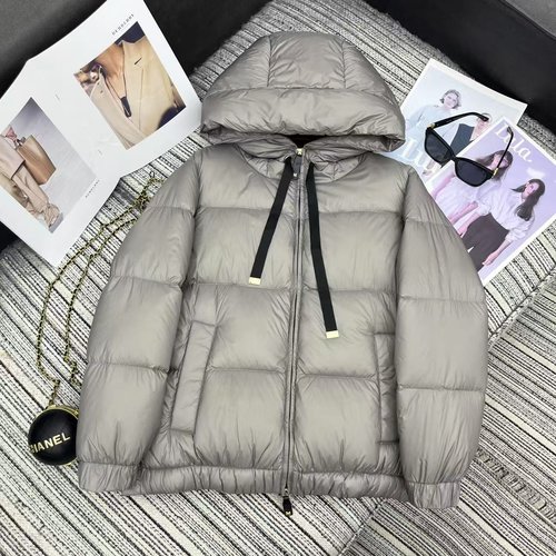 Max Mara Exclusive First Release: Max Series New Hooded Down Jacket with Metal Buttons