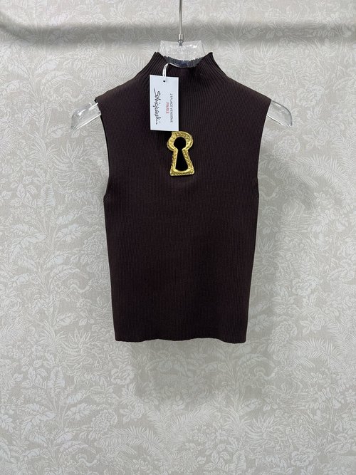 Chanel Sleeveless Knit Top with Gold Key Buckle for an Elegant Appearance