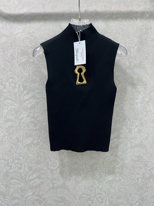 Chanel Sleeveless Knit Top with Gold Key Buckle for an Elegant Appearance