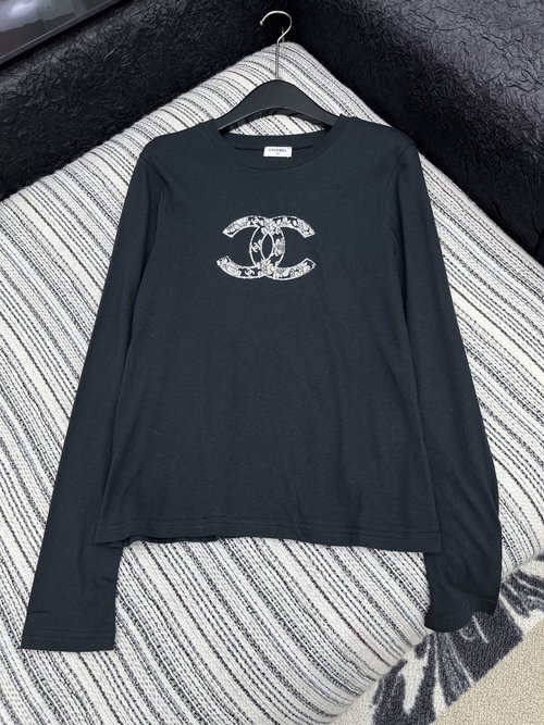 Chanel Popular Loose Long-sleeved T-shirt with Jacquard and Comfort