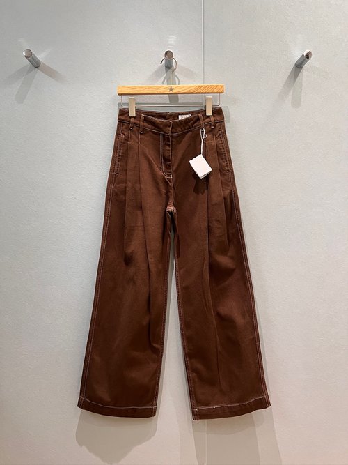 Brunello Cucinelli Chocolate Straight Jeans with White Lining and Pleats
