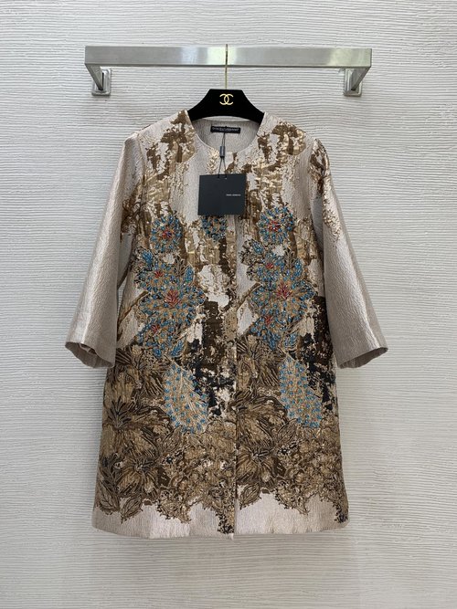 Dolce & Gabbana Loose Round-Neck Beaded Embroidered Long-Sleeved Coat