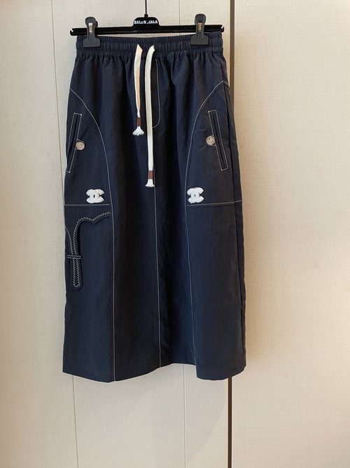 Chanel Practical Utility Half Skirt with Multiple Pockets