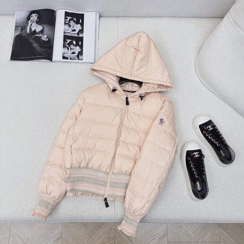 Moncler Hooded Short Down Jacket with Waist - Gathering, Filled with 90% White Duck Down