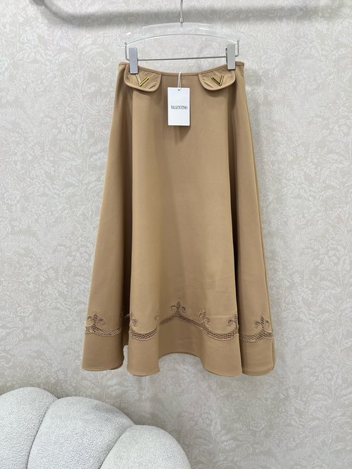 Valentino Hepburn-Style Flap Pocket Skirt with Burned-Out Hem and Gold V Logo