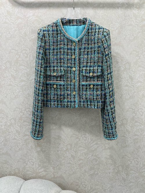 Chanel Exquisite Woolen Dress Coat with Heavy - Duty Buttons and Knitted Trim