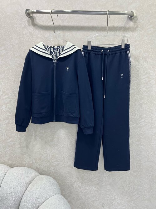Dior Double-sided Navy Cape Zip Coat and Wide-leg Pants Set with Embroidered Details