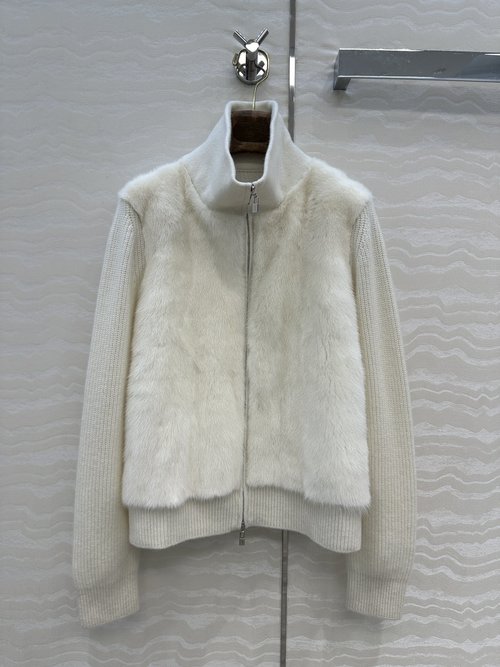 Loro Piana Exclusive Silver - blue Mink Fur Coat with Cashmere, Displaying Vintage Chic