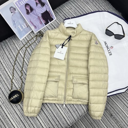 Moncler Recommended Stand - Collar Lightweight Down Jacket with 90% White Goose Down