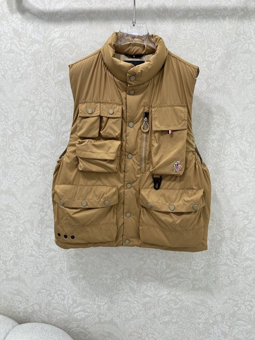Moncler Tongass Anti-Tear Outdoor Down Vest with Multi-Pocket Design