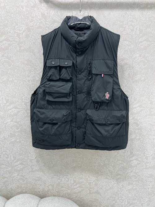 Moncler Tongass Anti-Tear Outdoor Down Vest with Multi-Pocket Design