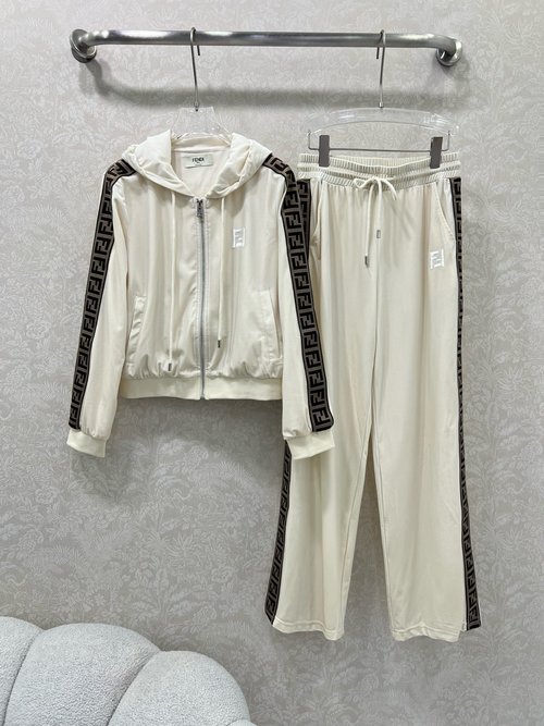 Fendi Velvet Tracksuit with Double F Ribbon, Elegant and Comfortable