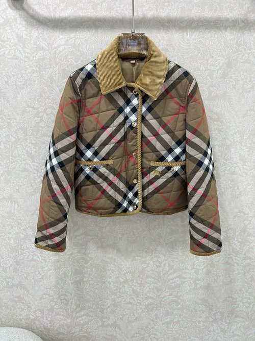 Burberry British - Style Checked Short Cotton Jacket with Distinctive Details