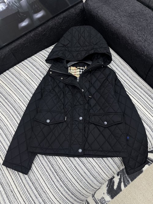 Burberry Original Customized Hooded Zip Cotton Coat with Classic Lining