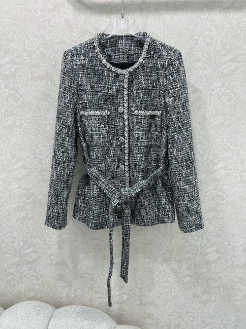 Chanel Heavy-Duty Beaded Jacket with Camellia Print Lining for Formal Gatherings