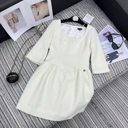 Chanel Early Autumn Tweed U-Neck Cap-Sleeve Dress with Waistband