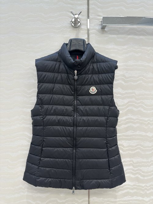 Moncler Classic Waist-contracted Down Vest in Soft Memory Silk, Filled with 90% White Goose Down