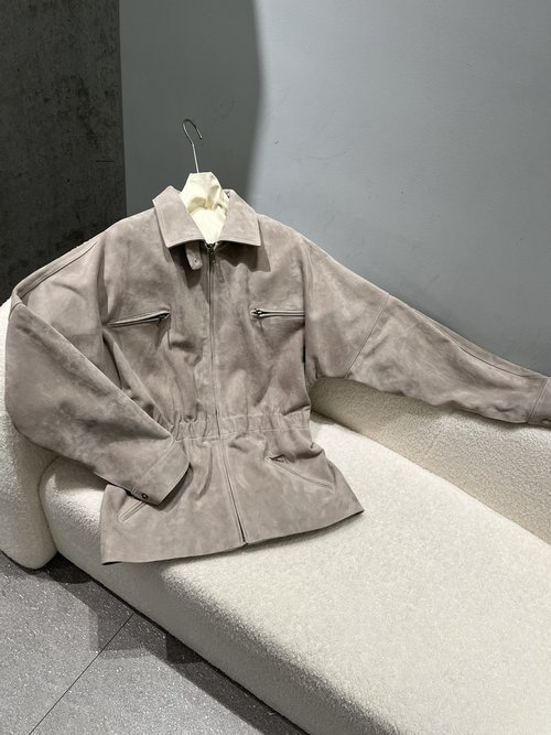 Yves Saint Laurent Imported Sheepskin Jacket with Abundant Fluffiness