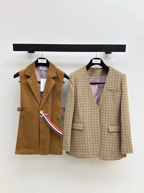 Thom Browne Popular Checked Two-Piece Suit with Detachable Belt