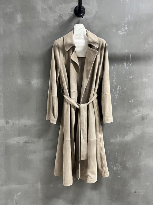 Hermes Customized Windbreaker with Sweet and Retro Style