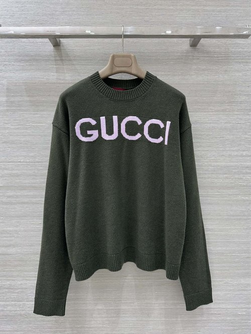 Gucci Exclusive Premium Knit Top with Letter Jacquard and Sophisticated Style