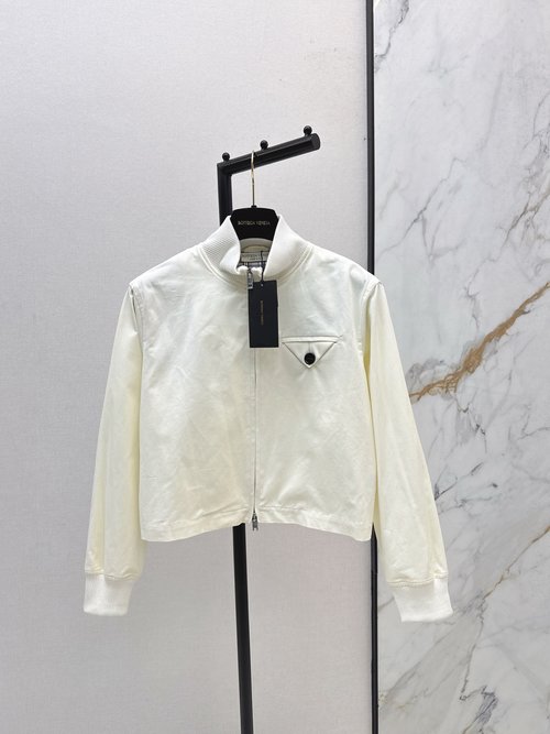 Bottega Veneta Inverted Triangle Fold Design Jacket with Checkered Lining