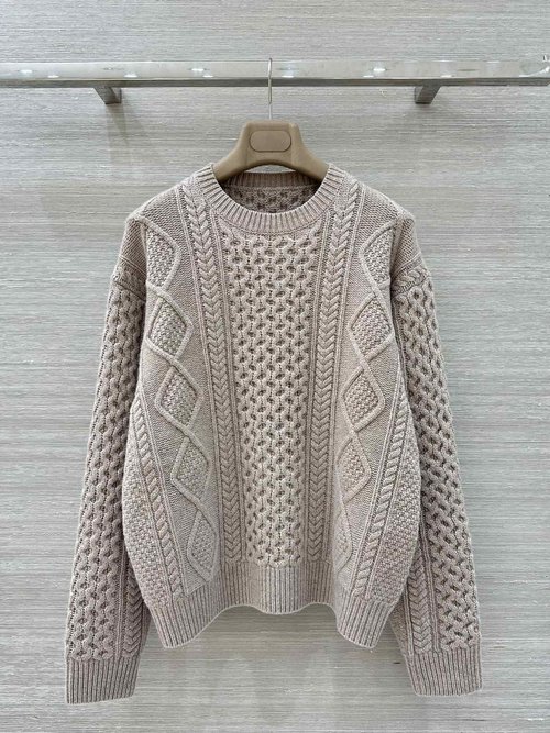 Loro Piana Exquisite High-Sense Cable Knit Round Neck Sweater - Exclusive First Release