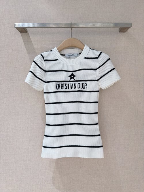 Dior Soft Breathable Knit Short-Sleeve Top with Striped Letter Collar