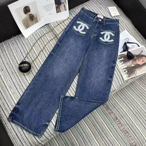 Chanel Recommended Embroidery Double-C Pocket Straight Jeans with Elegant Wash Color