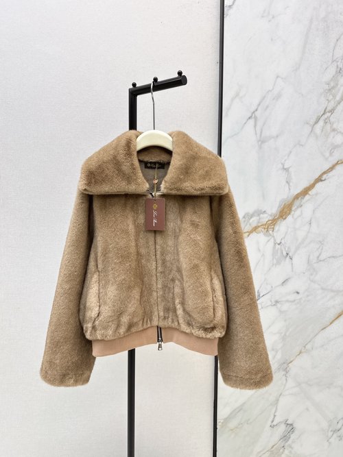 Loro Piana Faux Fur Coat with Soft Touch and Good Warmth