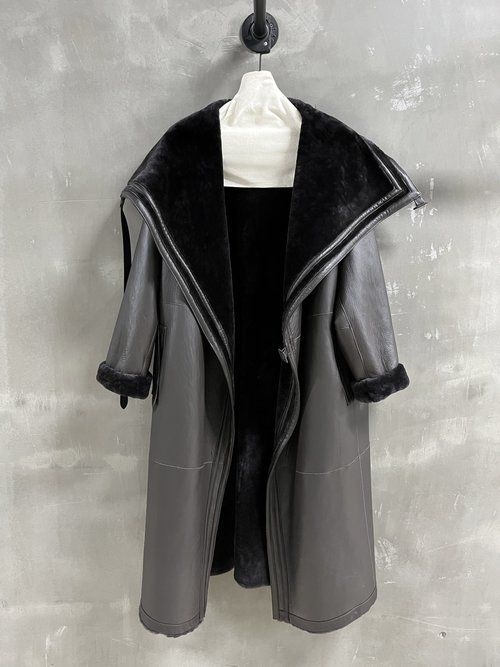 Hermes Reversible Loose-Fit All-Around Faux Fur Coat