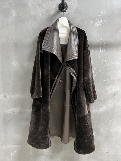 Hermes Versatile Reversible Loose-Fit Fur-Trimmed Garment