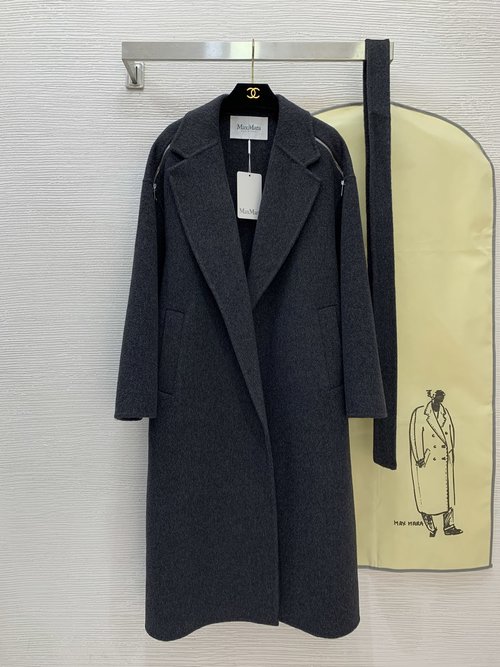 Max Mara High-Quality Double-Faced Woolen Coat with Shoulder Zippers