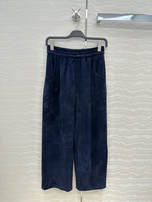 The Row Exclusively Launched High - end Row - style Suede Lambskin Trousers