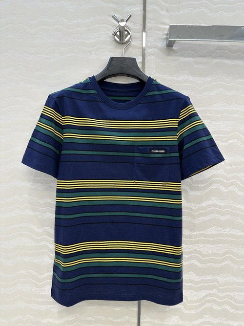 Miu Miu Intellectual Style Striped Short Sleeve T-Shirt, Classic and Versatile