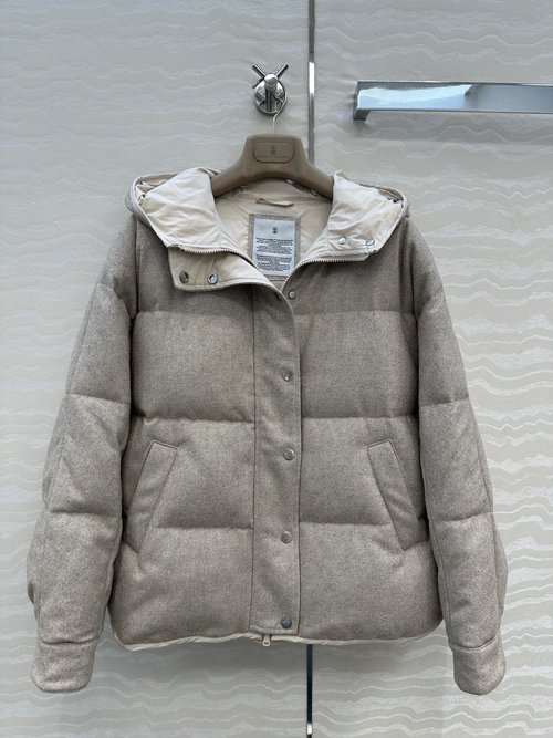 Brunello Cucinelli Exclusive Premiere: Elegant Italian - Style Heavy Wool Down Jacket