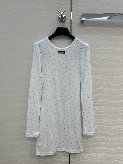 Miu Miu Holiday Series Floral Cotton Long Dress for a Slimming Appearance