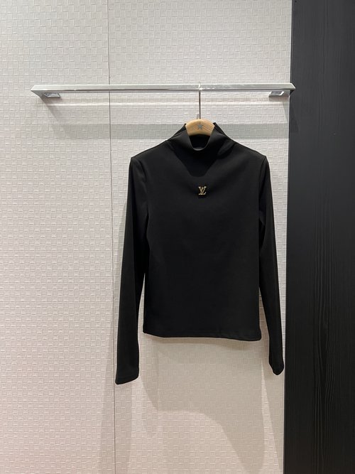 Louis Vuitton LV Logo Decorated Turtleneck Top