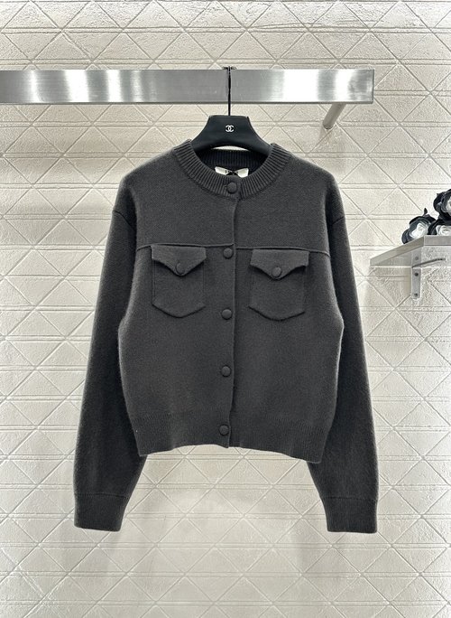 Fendi Symmetrical Pocket Knit Cardigan, Clear Wool Texture, Loose Fit